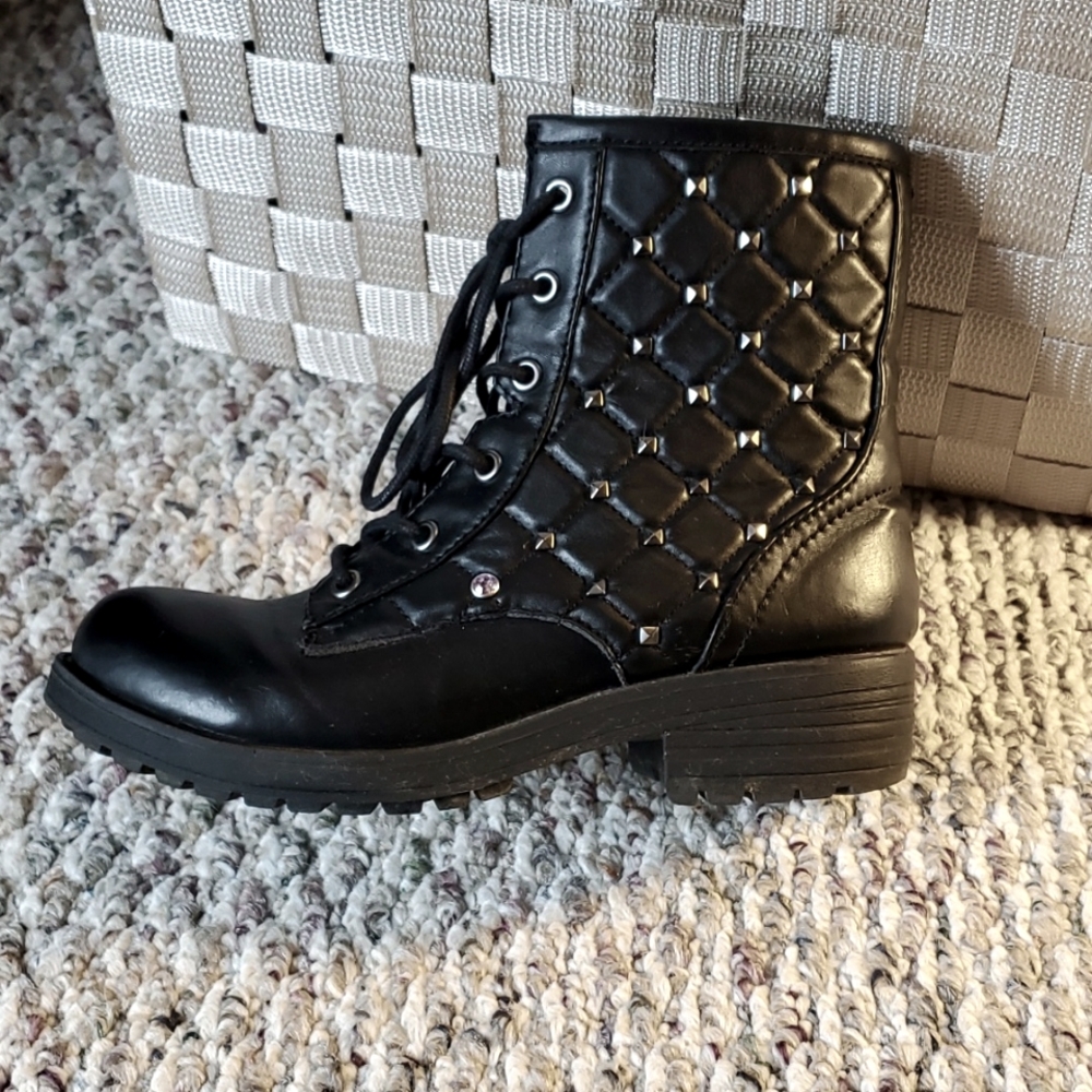 Princess Vera Wang Combat Boots Sz 7